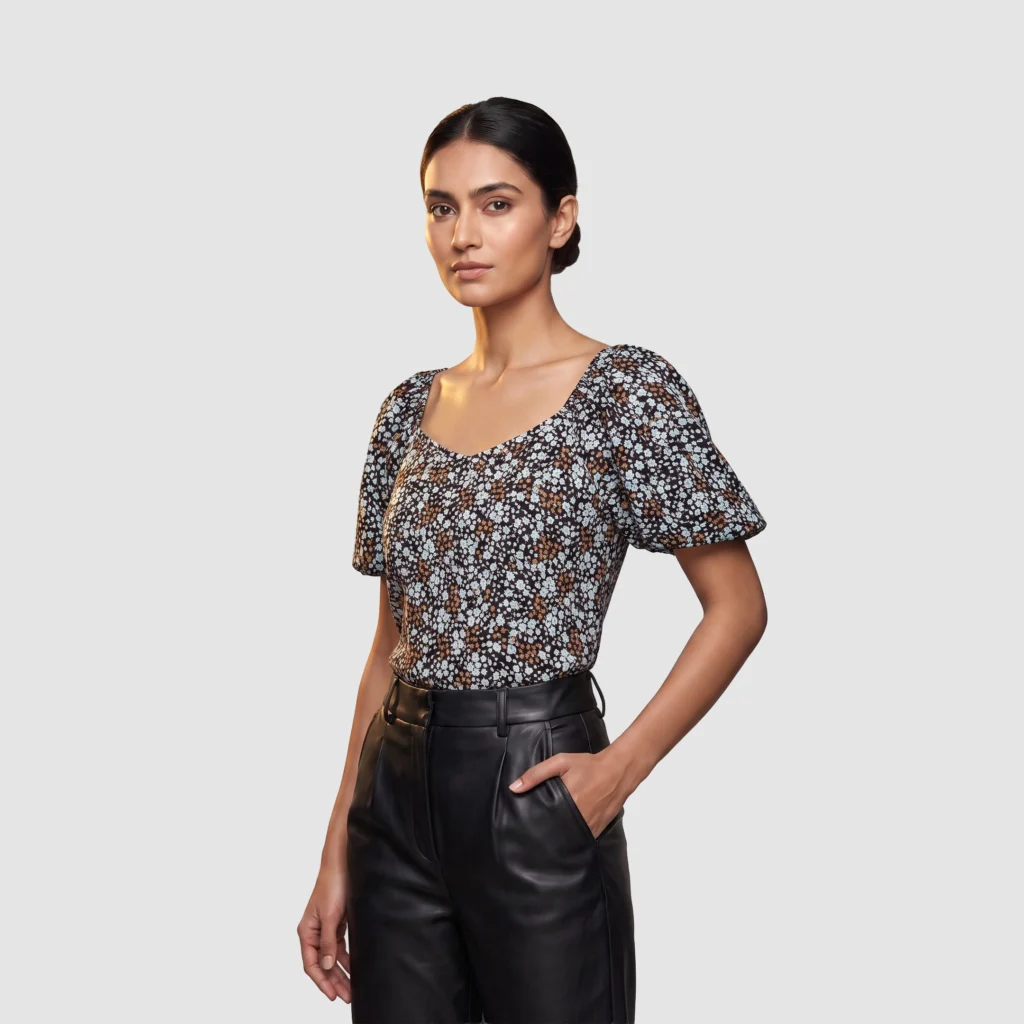 LOFT ‘Ditsy-Flora’ Organic Cotton V-Neck Tee